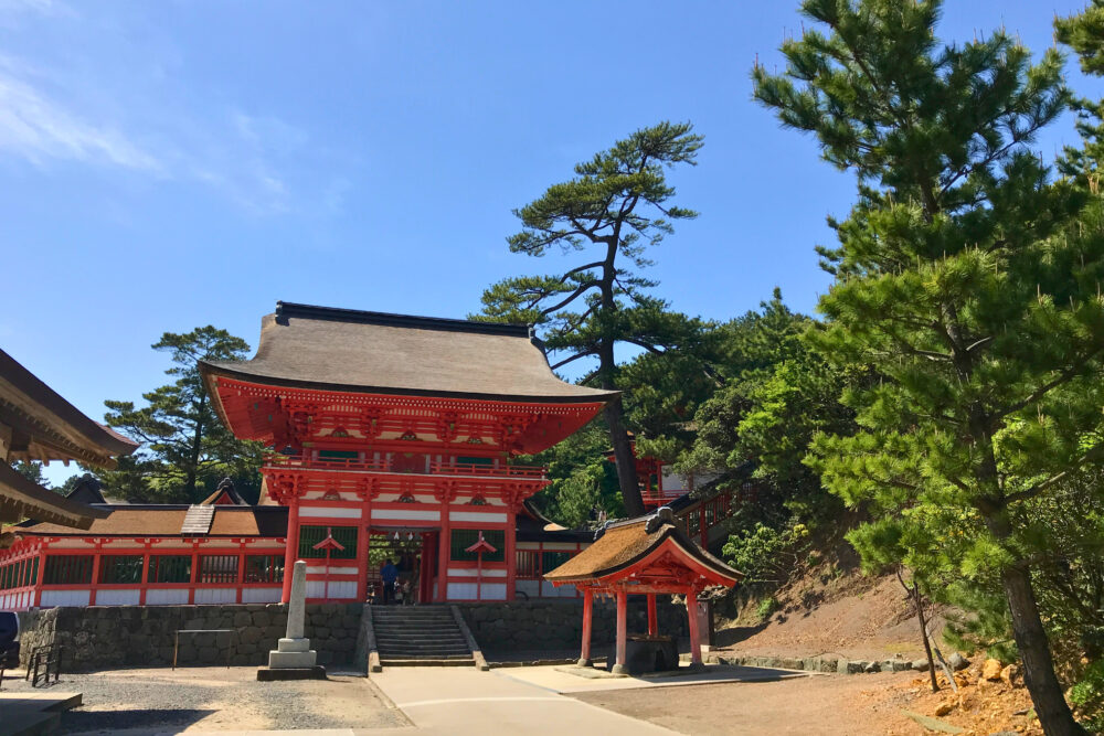 出雲・日御碕神社の楼門