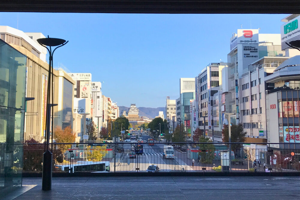 姫路駅のキャッスルビューから眺めた姫路城