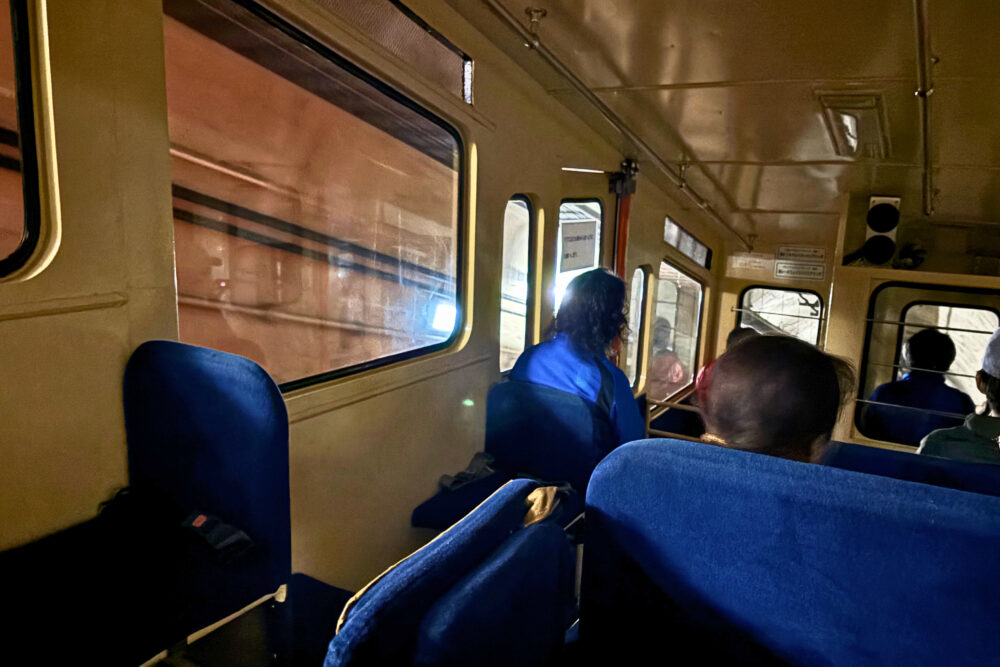 ケーブル車内の様子。