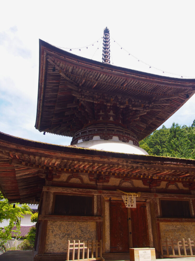 金剛三昧院の多宝塔