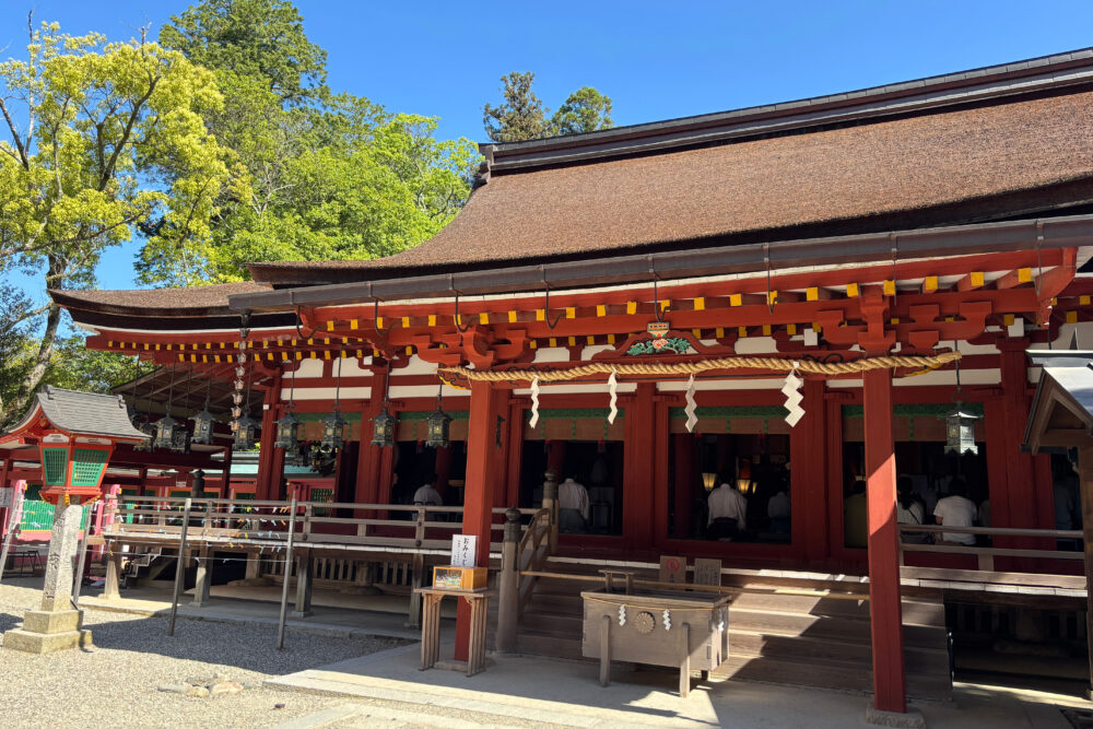 石上神宮の拝殿